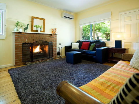 The Apple Tree - Great Ocean Road Tourism 3