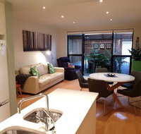 The Artisan - 3BR House In The City - Great Ocean Road Tourism