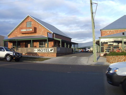 The Bakehouse Motel - Great Ocean Road Tourism 0