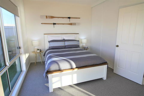 The Beach House - Point Turton - Great Ocean Road Tourism 2