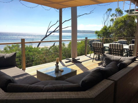 The Beach Shack - Great Ocean Road Tourism 0