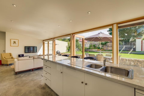 Brampton Cottage - Great Ocean Road Tourism 18