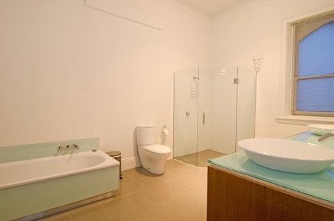 Roxburgh House Apartments - Great Ocean Road Tourism 30