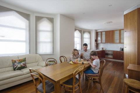 Roxburgh House Apartments - Great Ocean Road Tourism 11