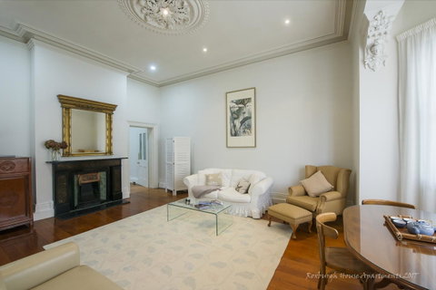 Roxburgh House Apartments - Great Ocean Road Tourism 7