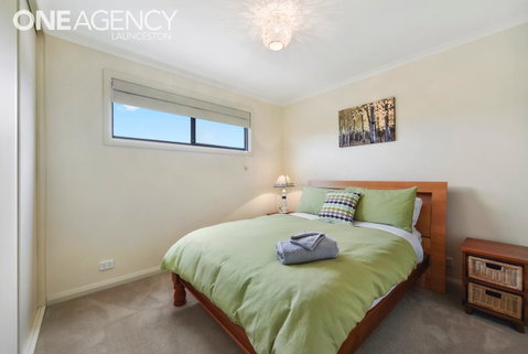 Seaspray - Great Ocean Road Tourism 10