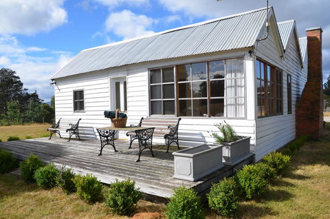 Buttons Cottage For Canyon & Rain Forest Walks With In House Dining - Great Ocean Road Tourism 5