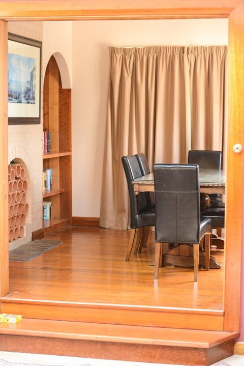 Bridge View Retreat - Great Ocean Road Tourism 34