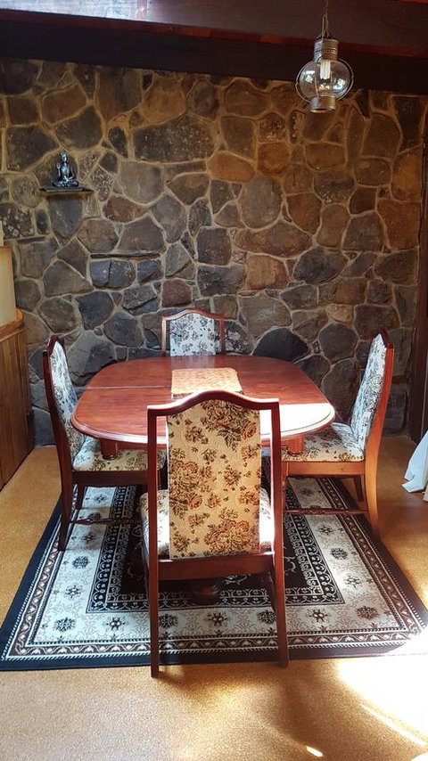 Whispering Hills Retreat - Great Ocean Road Tourism 6