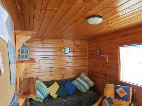 Captain Cook Holiday Park - Great Ocean Road Tourism 1