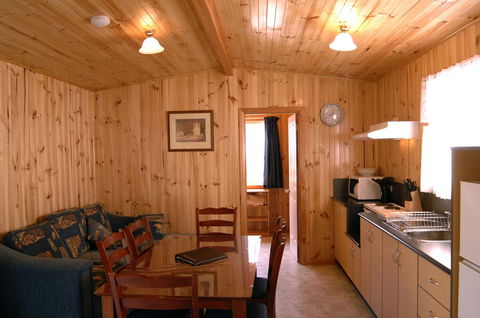 Captain Cook Holiday Park - Great Ocean Road Tourism 21
