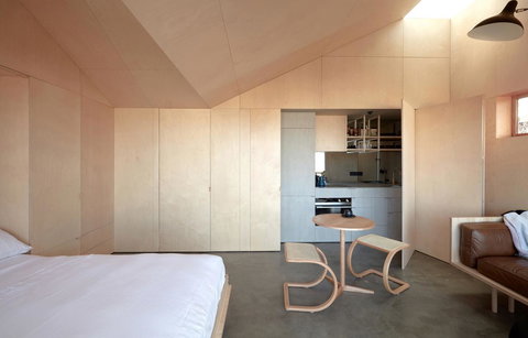 The Bae TAS - Great Ocean Road Tourism 2