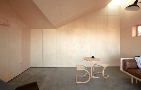 The Bae TAS - Great Ocean Road Tourism 0