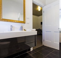 Deloraine Hotel - Great Ocean Road Tourism