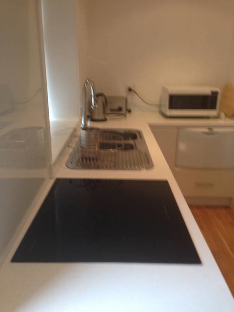Hobart Colonial Apartment - Great Ocean Road Tourism 9
