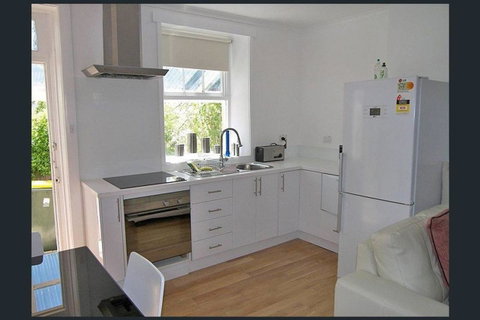 Hobart Colonial Apartment - Great Ocean Road Tourism 0