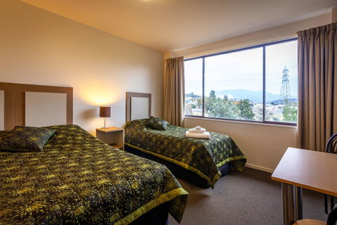 Mornington Inn - Great Ocean Road Tourism 0