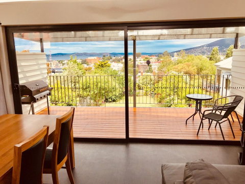 Omaroo House - Panoramic Water Views - Great Ocean Road Tourism 7