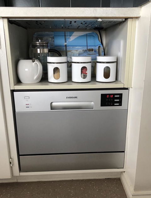 KINGFISHER COTTAGE Beachfront At The Binalong Bay - Great Ocean Road Tourism 1