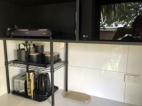 Studio SixA ... A Haven In The Heart Of Hobart - Great Ocean Road Tourism 9
