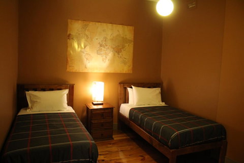 The Tasmanian Inn - Great Ocean Road Tourism 10