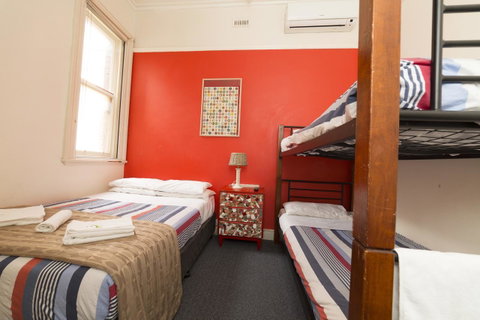 The Brunswick Hotel - Great Ocean Road Tourism 3