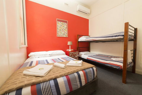 The Brunswick Hotel - Great Ocean Road Tourism 20