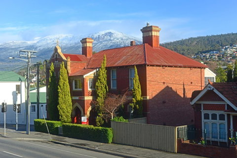 Edinburgh Gallery Bed & Breakfast - Great Ocean Road Tourism 0