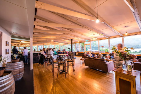 Pedder Wilderness Lodge - Great Ocean Road Tourism 3