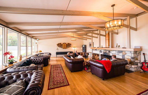 Pedder Wilderness Lodge - Great Ocean Road Tourism 7