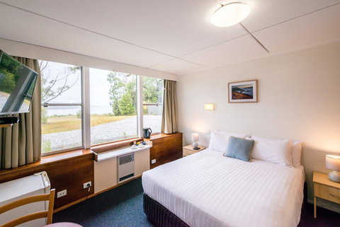 Pedder Wilderness Lodge - Great Ocean Road Tourism 2