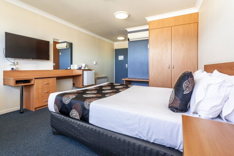 Black Buffalo - Great Ocean Road Tourism 6