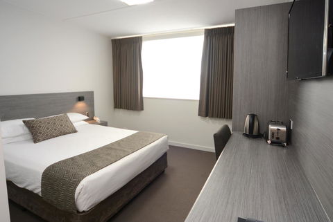 Bridge Hotel - Great Ocean Road Tourism 10
