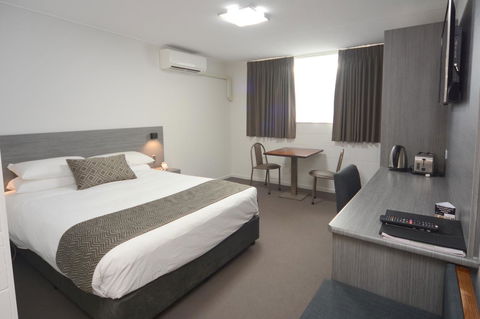 Bridge Hotel - Great Ocean Road Tourism 7