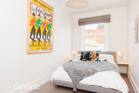 Devine Stays - Westside Apartment On Elizabeth - Great Ocean Road Tourism 3