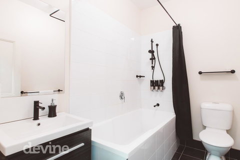 Devine Stays - Westside Apartment On Elizabeth - Great Ocean Road Tourism 5