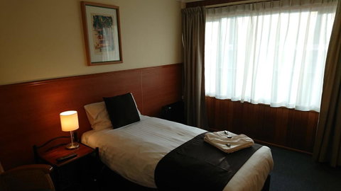 Mt Lyell Motor Inn - Great Ocean Road Tourism 1