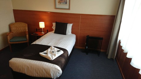 Mt Lyell Motor Inn - Great Ocean Road Tourism 3