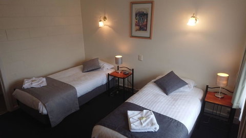 Mt Lyell Motor Inn - Great Ocean Road Tourism 27