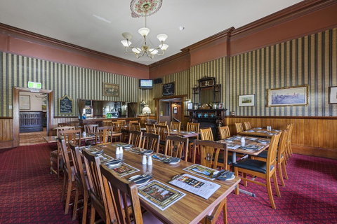 Empire Hotel Queenstown - Great Ocean Road Tourism 13