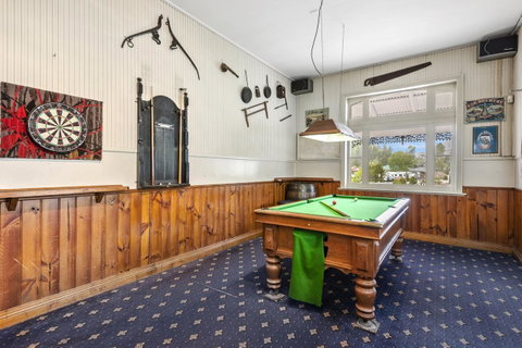 Empire Hotel Queenstown - Great Ocean Road Tourism 17