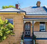 WEST NEST  Classic 3BR Hobart Terrace BEST Location View Close to City - Great Ocean Road Tourism