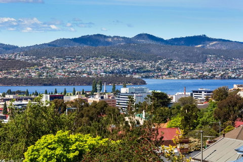 WEST NEST | Classic 3BR Hobart Terrace BEST Location, View, Close To City - Great Ocean Road Tourism 1