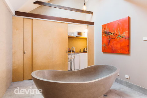 Devine Stays - Hayloft On ELizabeth - Great Ocean Road Tourism 3