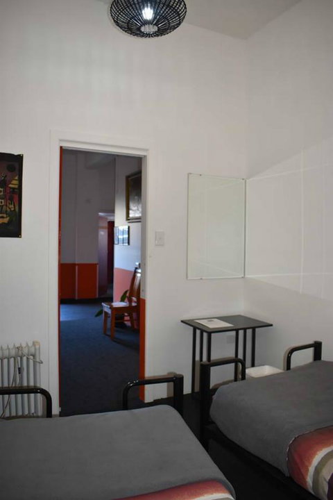 Hobart's Accommodation & Hostel - Great Ocean Road Tourism 15