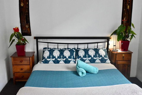 Hobart's Accommodation & Hostel - Great Ocean Road Tourism 8
