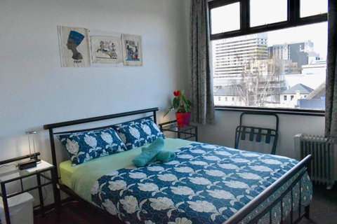 Hobart's Accommodation & Hostel - Great Ocean Road Tourism 12