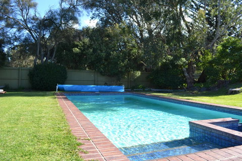 Point Lonsdale Guest House - Great Ocean Road Tourism 24
