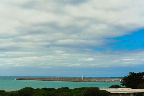 The Apollo - Great Ocean Road Tourism 11