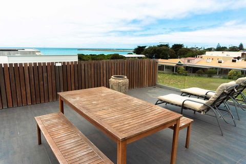 The Apollo - Great Ocean Road Tourism 17